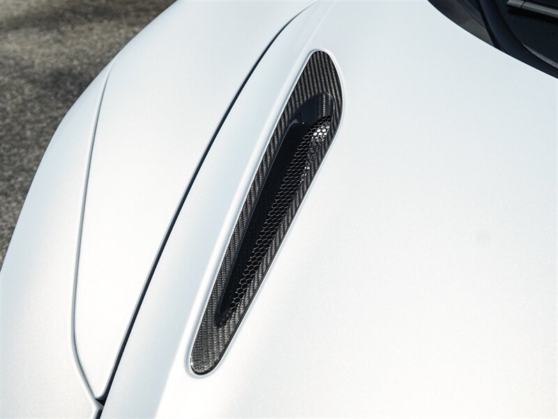 2018 McLaren 720S Luxury - Photo 8 - Bonita Springs, FL 34134