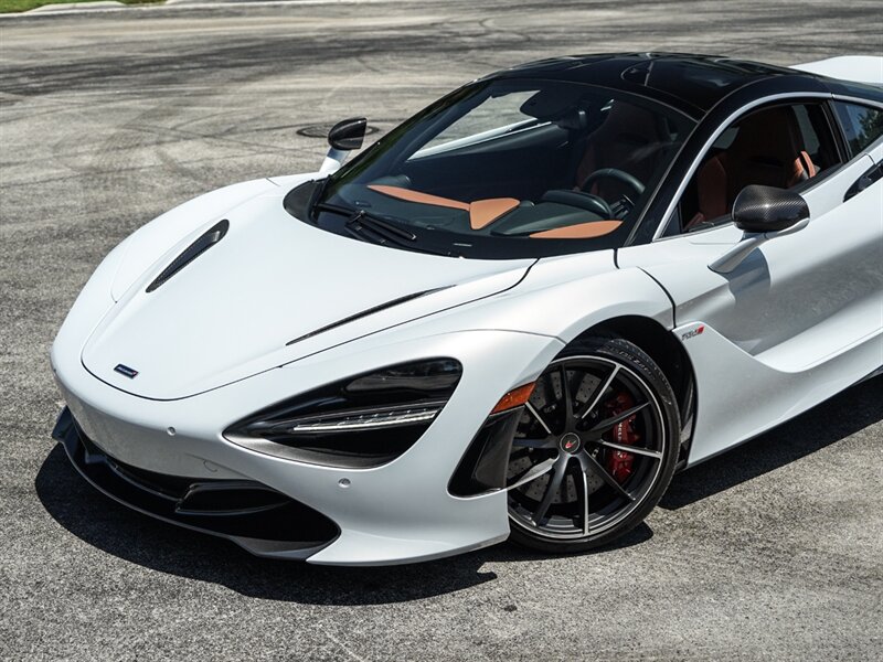2018 McLaren 720S Luxury - Photo 13 - Bonita Springs, FL 34134
