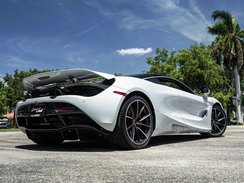 2018 McLaren 720S Luxury - Photo 58 - Bonita Springs, FL 34134