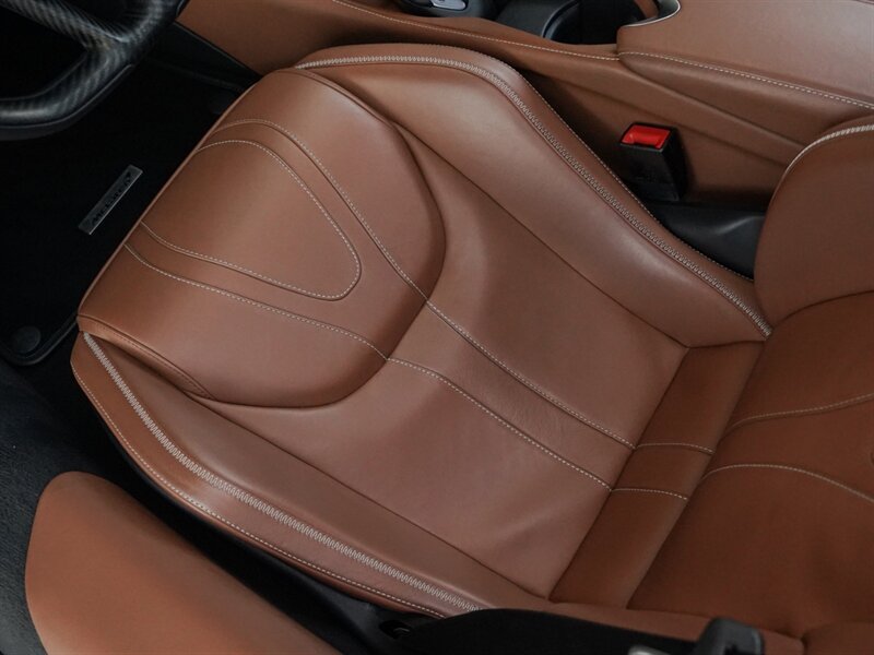 2018 McLaren 720S Luxury - Photo 25 - Bonita Springs, FL 34134