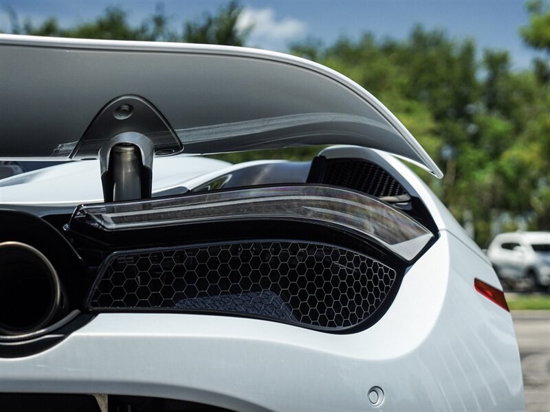2018 McLaren 720S Luxury - Photo 55 - Bonita Springs, FL 34134
