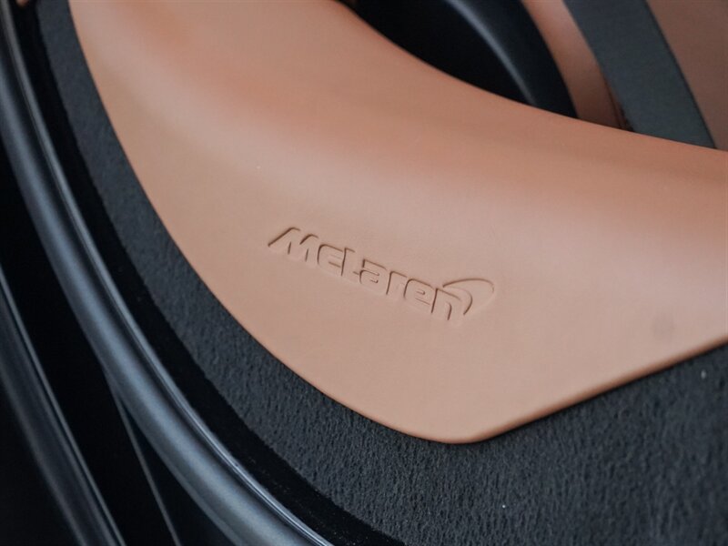 2018 McLaren 720S Luxury - Photo 31 - Bonita Springs, FL 34134