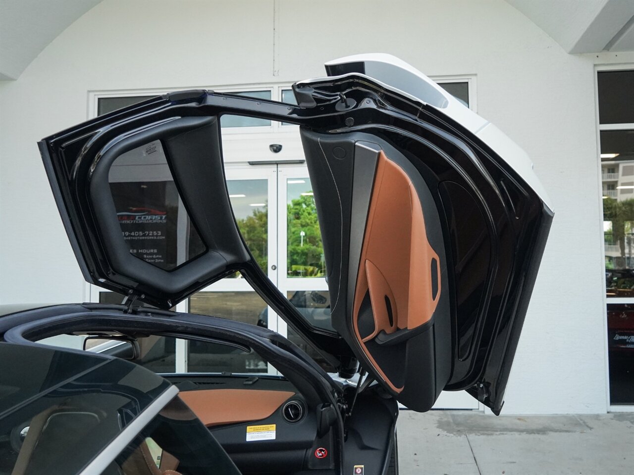 2018 McLaren 720S Luxury   - Photo 33 - Bonita Springs, FL 34134