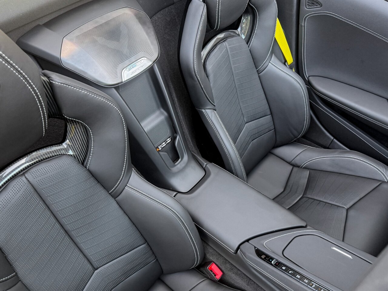 2025 Chevrolet Corvette Z06   - Photo 32 - Bonita Springs, FL 34134
