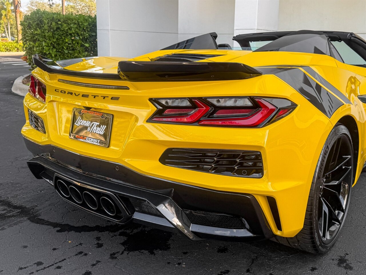 2025 Chevrolet Corvette Z06   - Photo 54 - Bonita Springs, FL 34134