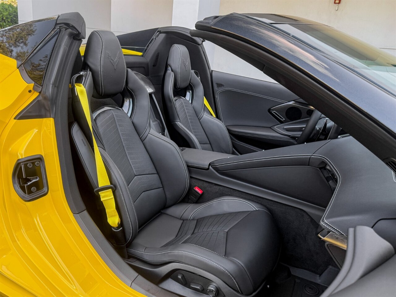 2025 Chevrolet Corvette Z06   - Photo 29 - Bonita Springs, FL 34134