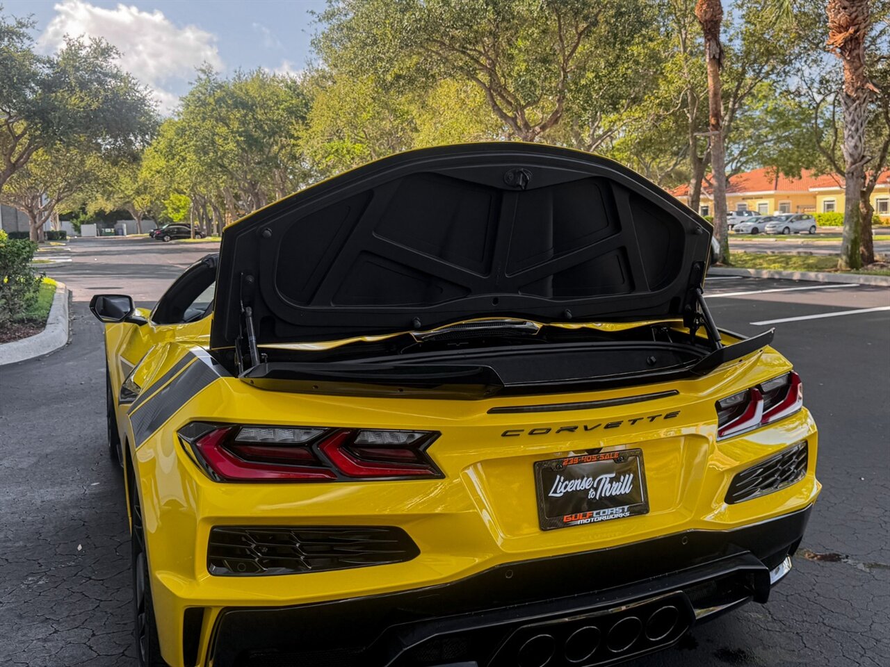 2025 Chevrolet Corvette Z06   - Photo 36 - Bonita Springs, FL 34134