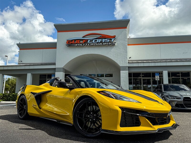 2025 Chevrolet Corvette Z06   - Photo 1 - Bonita Springs, FL 34134