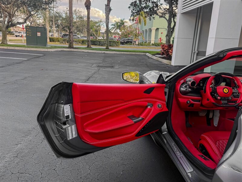 2021 Ferrari F8 Spider - Photo 22 - Bonita Springs, FL 34134