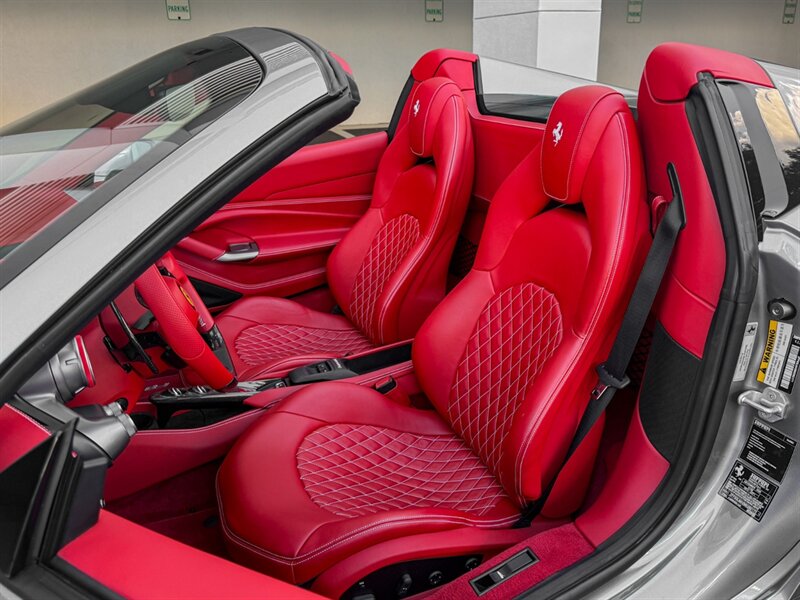 2021 Ferrari F8 Spider - Photo 19 - Bonita Springs, FL 34134