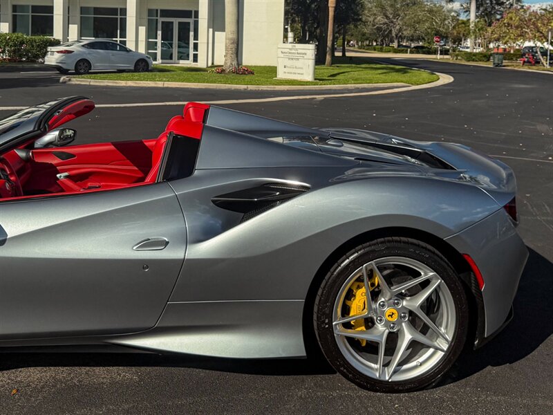 2021 Ferrari F8 Spider - Photo 48 - Bonita Springs, FL 34134