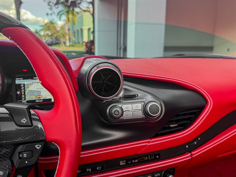 2021 Ferrari F8 Spider - Photo 14 - Bonita Springs, FL 34134