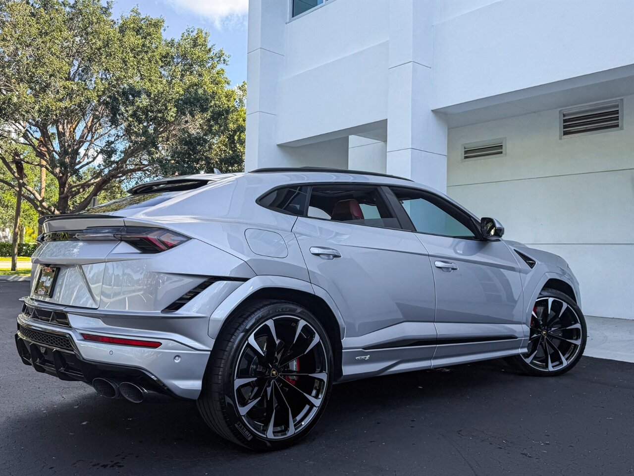2024 Lamborghini Urus S   - Photo 70 - Bonita Springs, FL 34134