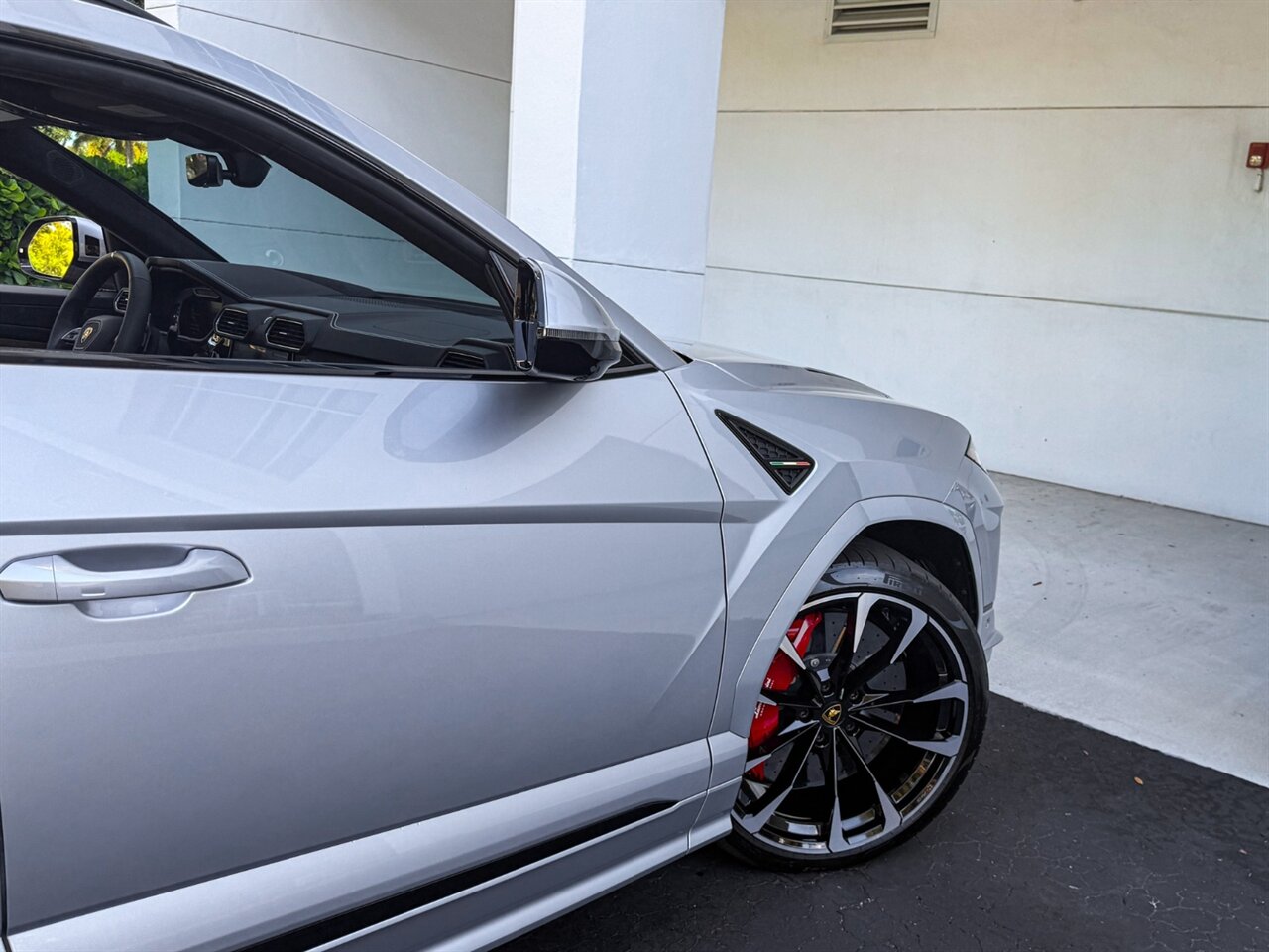 2024 Lamborghini Urus S   - Photo 72 - Bonita Springs, FL 34134