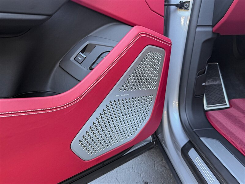 2024 Lamborghini Urus S - Photo 33 - Bonita Springs, FL 34134