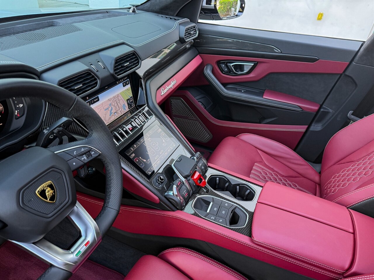 2024 Lamborghini Urus S   - Photo 13 - Bonita Springs, FL 34134