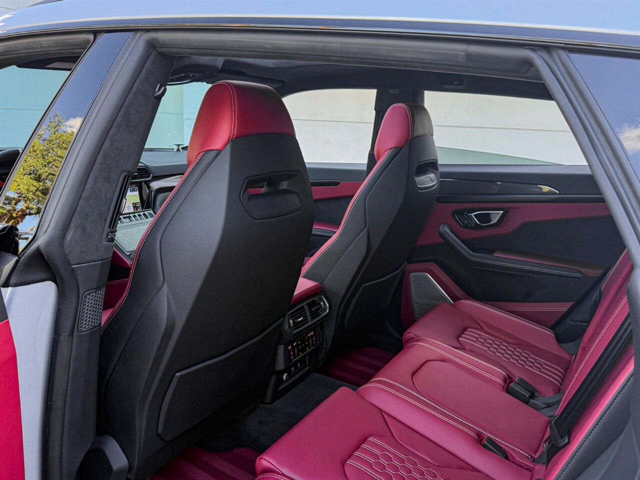 2024 Lamborghini Urus S   - Photo 35 - Bonita Springs, FL 34134