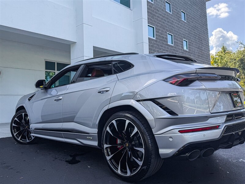 2024 Lamborghini Urus S - Photo 59 - Bonita Springs, FL 34134