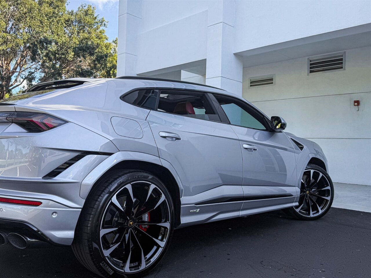 2024 Lamborghini Urus S   - Photo 71 - Bonita Springs, FL 34134