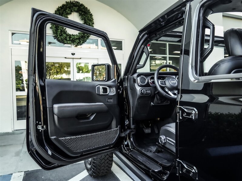 2021 Jeep Wrangler Unlimited Rubicon 392 - Photo 25 - Bonita Springs, FL 34134