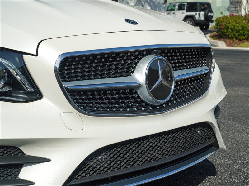 2018 Mercedes-Benz E 400 4MATIC - Photo 10 - Bonita Springs, FL 34134