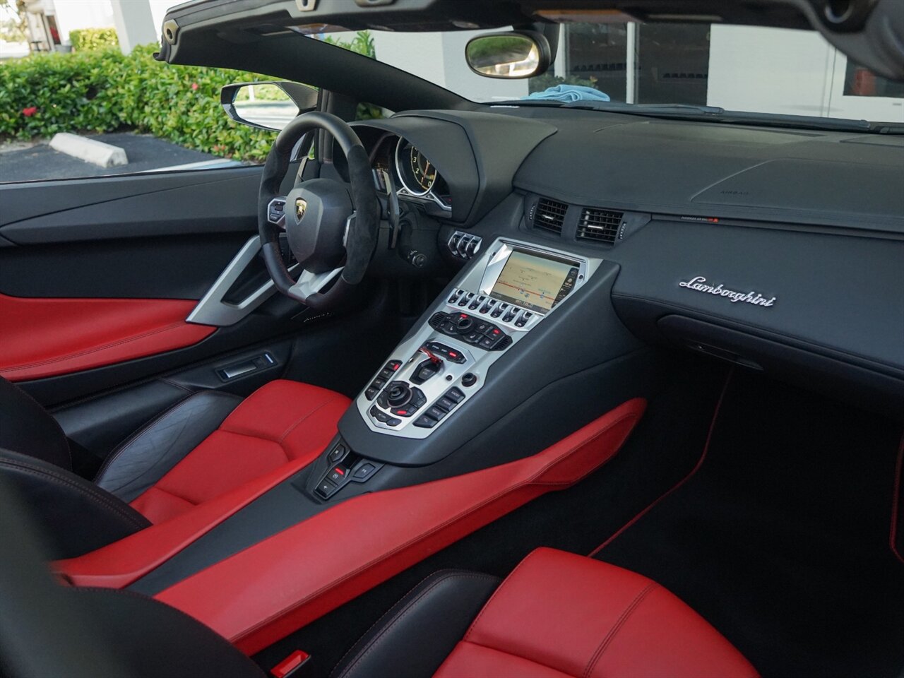 2015 Lamborghini Aventador LP 700-4  Roadster - Photo 29 - Bonita Springs, FL 34134