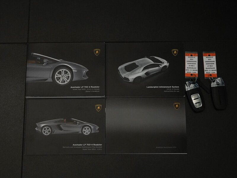 2015 Lamborghini Aventador LP 700-4 Roadster - Photo 5 - Bonita Springs, FL 34134