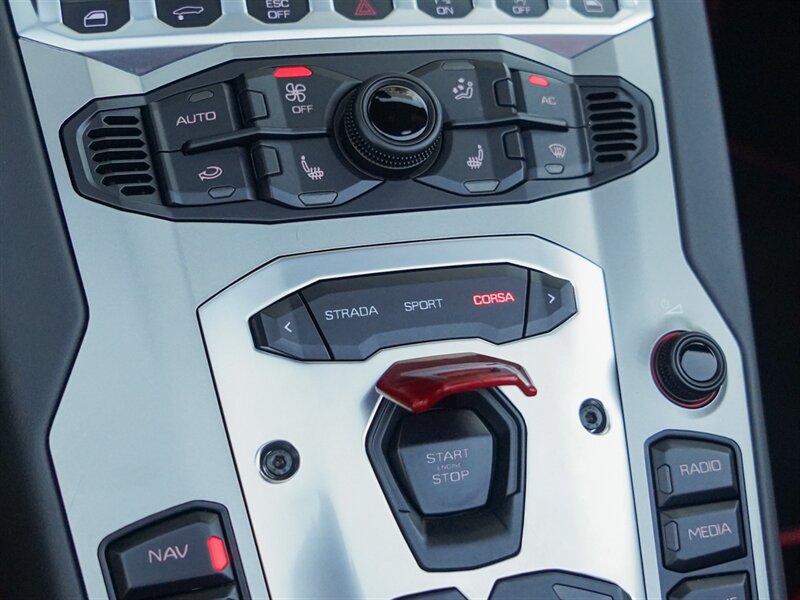 2015 Lamborghini Aventador LP 700-4 Roadster - Photo 20 - Bonita Springs, FL 34134