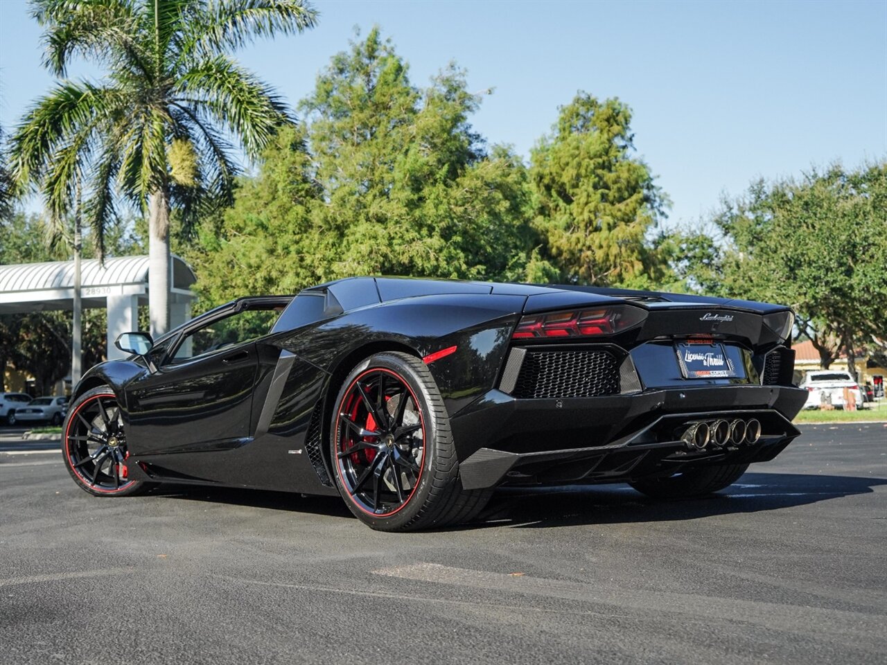 2015 Lamborghini Aventador LP 700-4  Roadster - Photo 46 - Bonita Springs, FL 34134