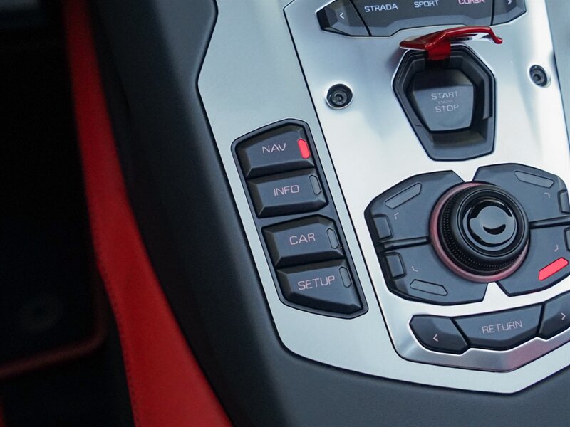 2015 Lamborghini Aventador LP 700-4 Roadster - Photo 23 - Bonita Springs, FL 34134