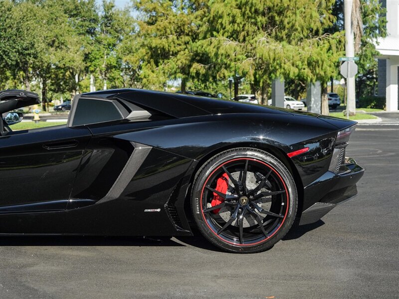2015 Lamborghini Aventador LP 700-4 Roadster - Photo 44 - Bonita Springs, FL 34134