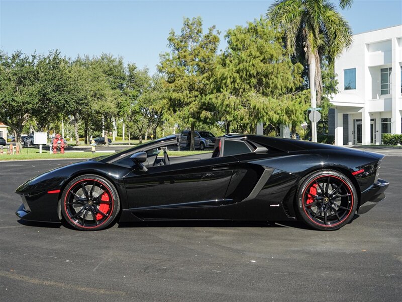 2015 Lamborghini Aventador LP 700-4 Roadster - Photo 41 - Bonita Springs, FL 34134