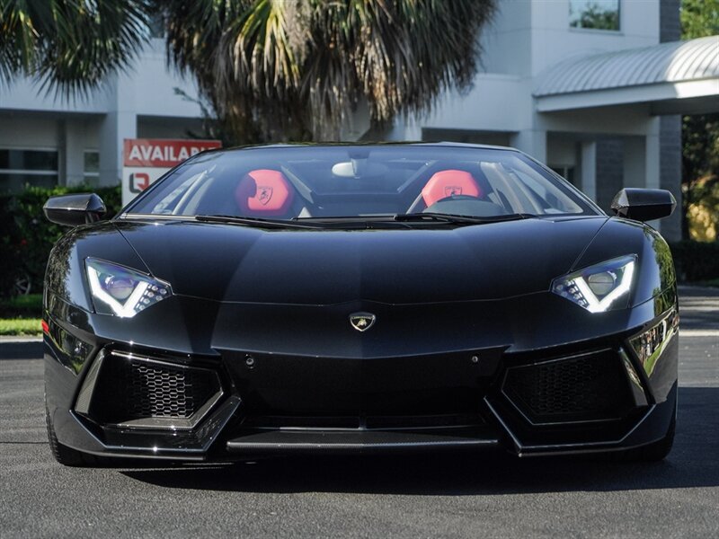 2015 Lamborghini Aventador LP 700-4  Roadster - Photo 4 - Bonita Springs, FL 34134