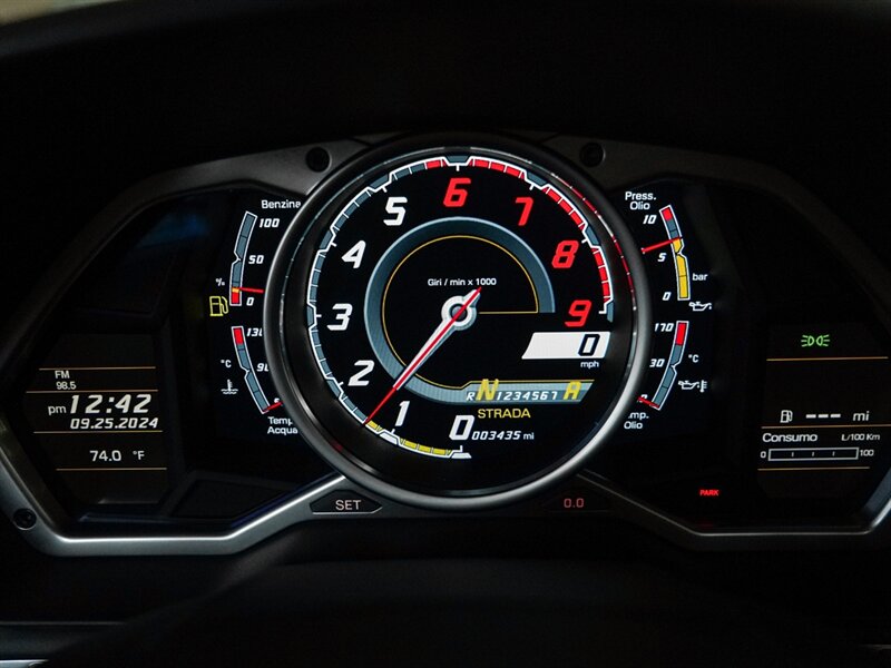 2015 Lamborghini Aventador LP 700-4 Roadster - Photo 15 - Bonita Springs, FL 34134