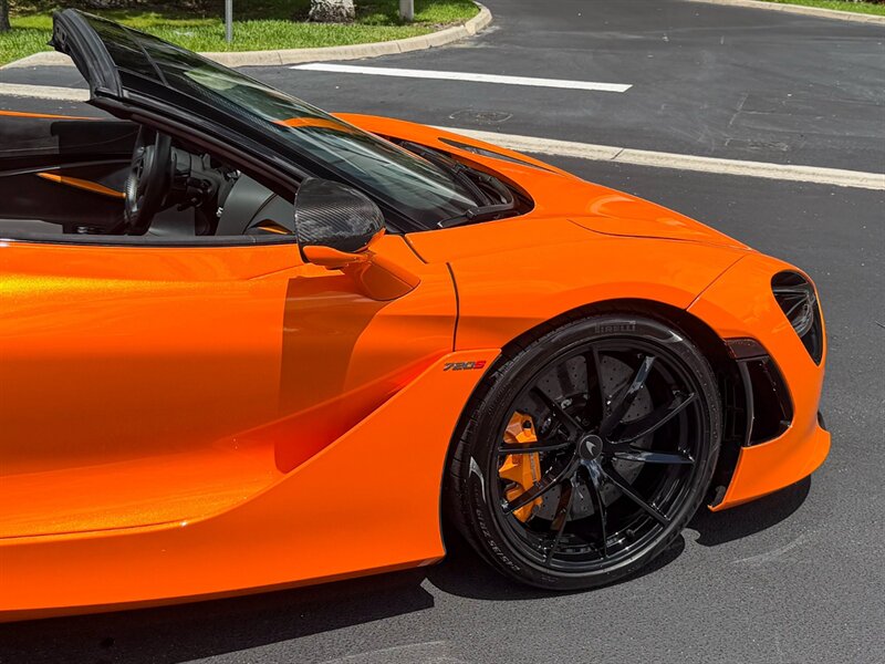 2022 McLaren 720S Spider Performance - Photo 60 - Bonita Springs, FL 34134