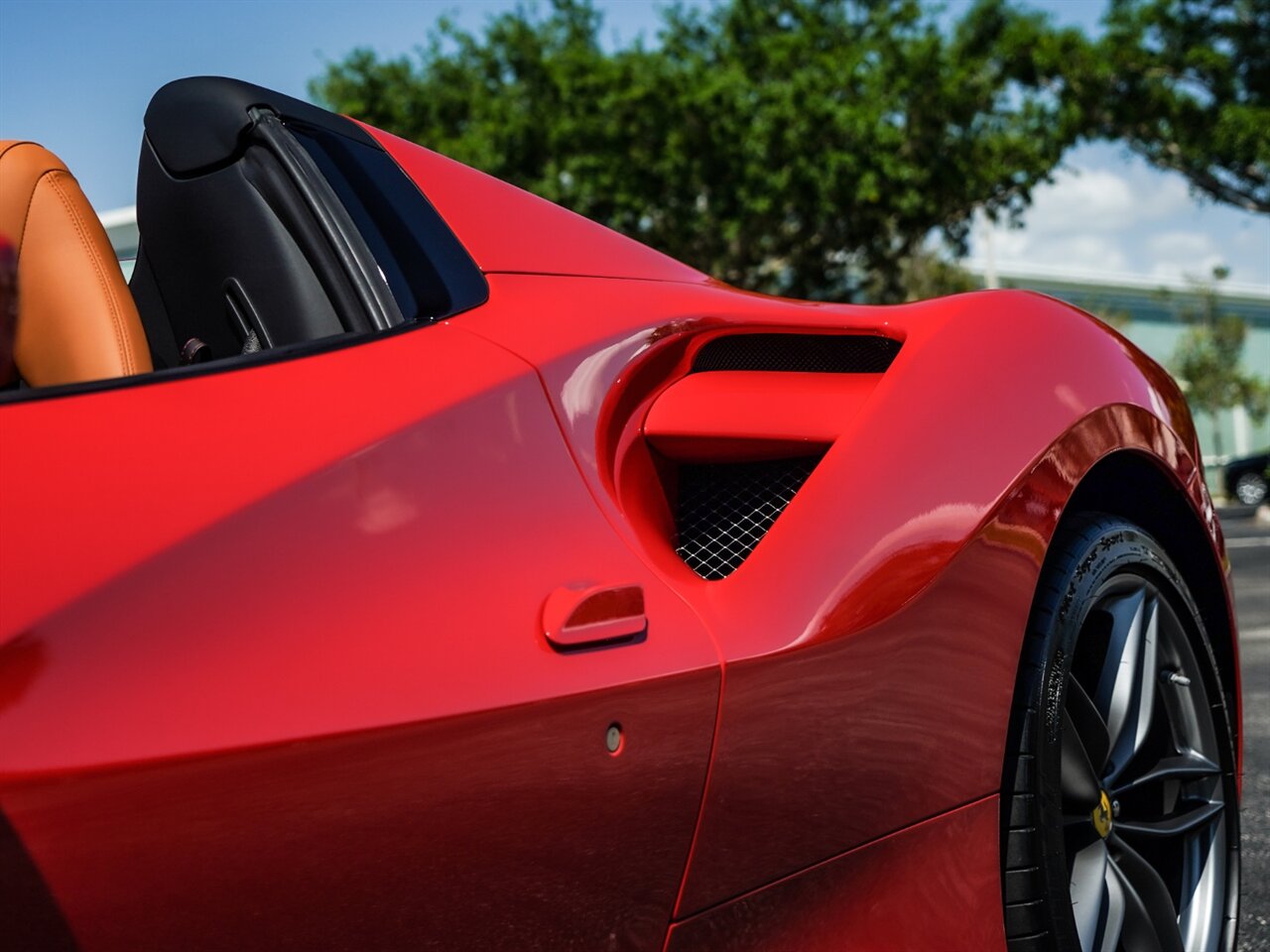 2017 Ferrari 488 Spider   - Photo 10 - Bonita Springs, FL 34134