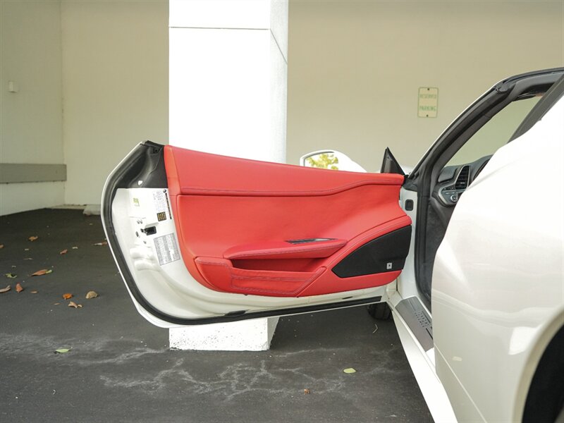 2014 Ferrari 458 Spider - Photo 32 - Bonita Springs, FL 34134