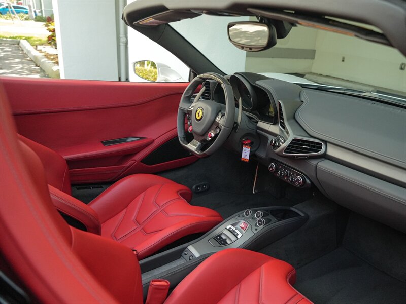 2014 Ferrari 458 Spider - Photo 36 - Bonita Springs, FL 34134