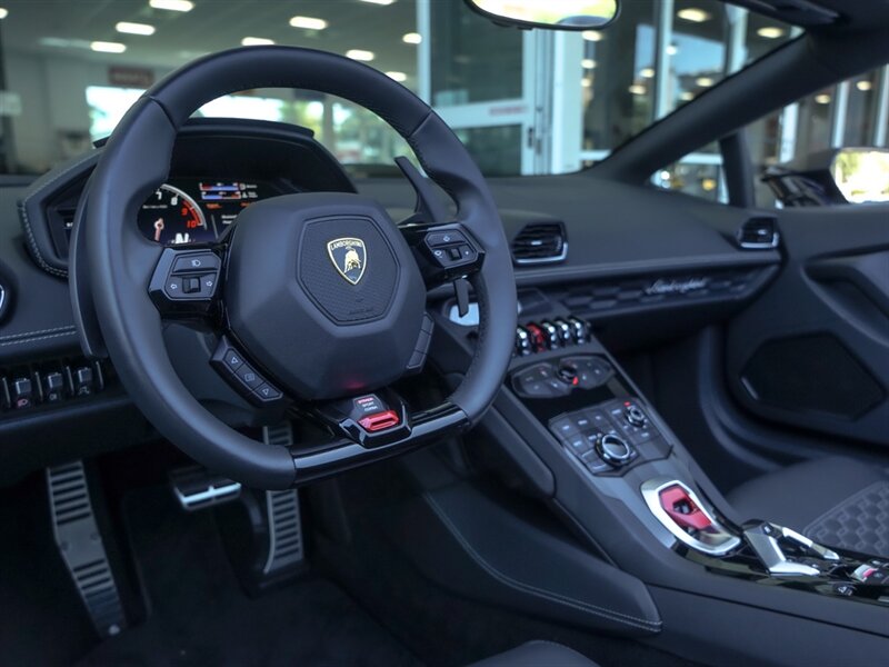 2017 Lamborghini Huracan LP 610-4 Spyder - Photo 13 - Bonita Springs, FL 34134