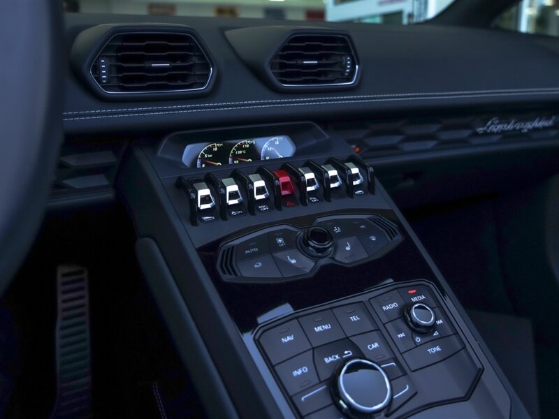 2017 Lamborghini Huracan LP 610-4 Spyder - Photo 16 - Bonita Springs, FL 34134