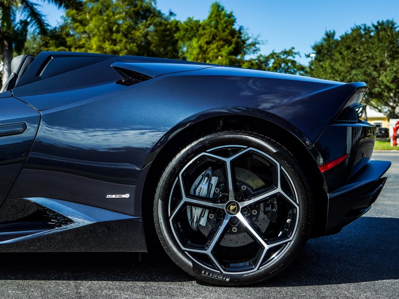 2017 Lamborghini Huracan LP 610-4 Spyder   - Photo 32 - Bonita Springs, FL 34134