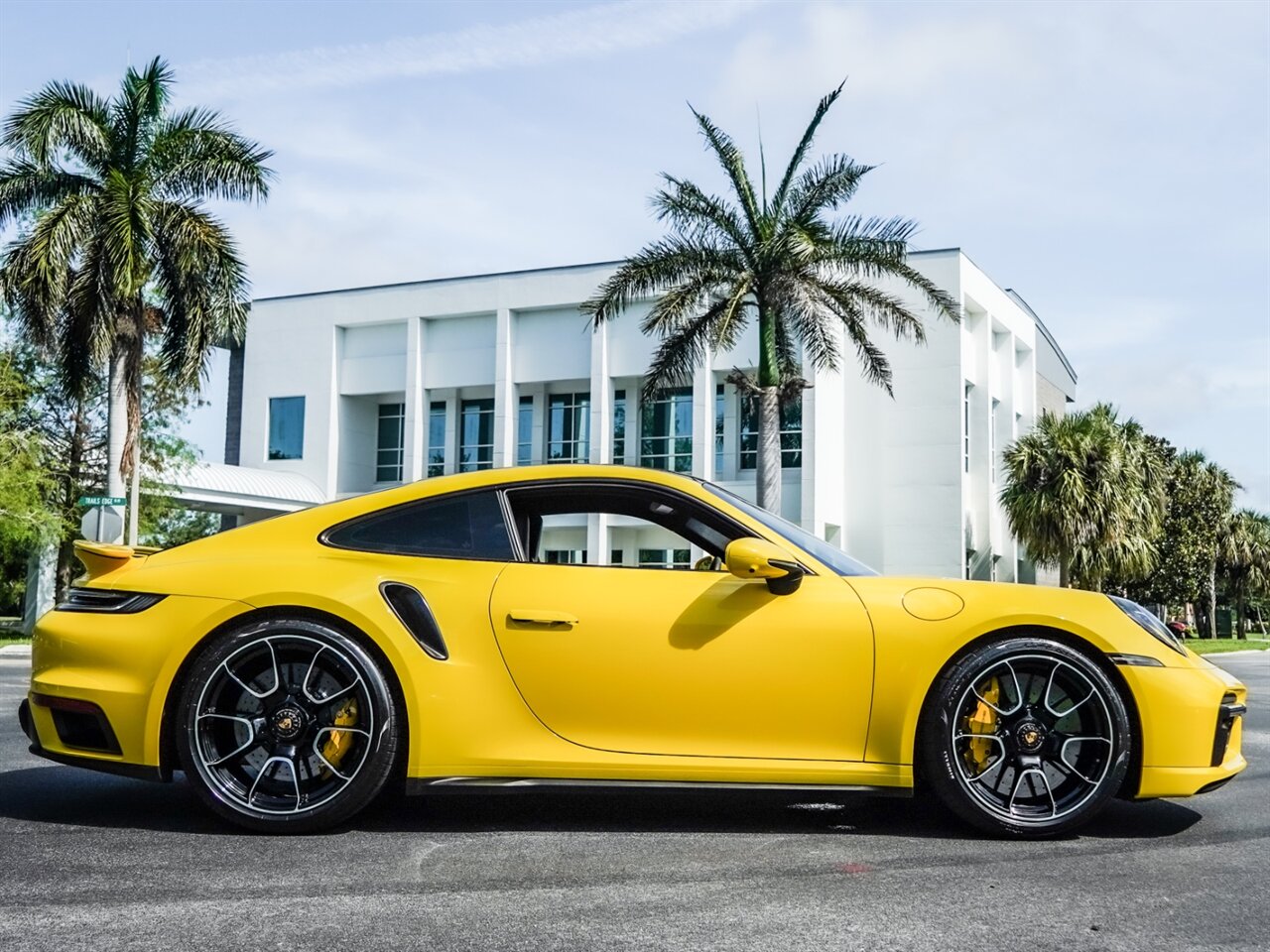 2021 Porsche 911 Turbo S   - Photo 42 - Bonita Springs, FL 34134