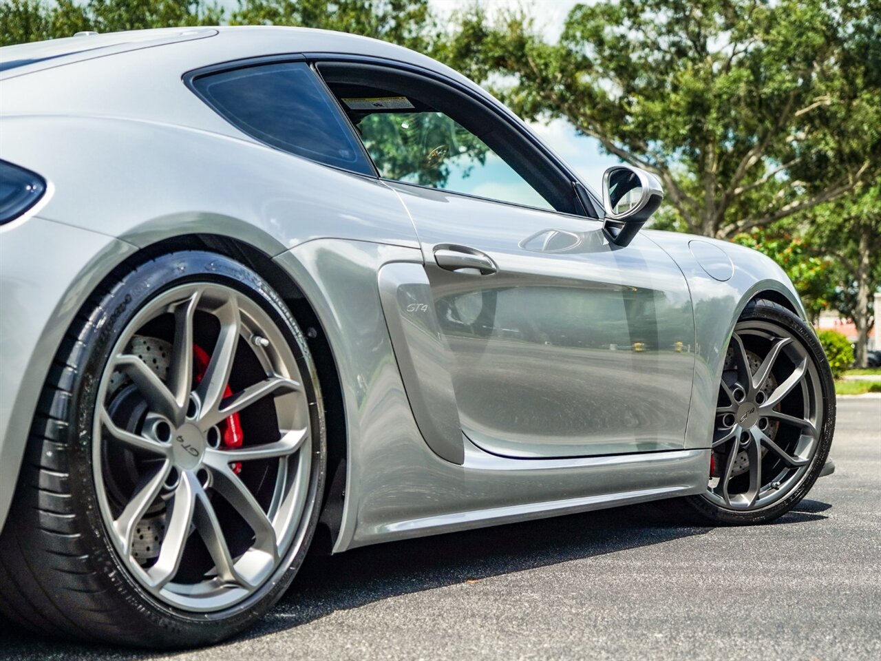 2022 Porsche 718 Cayman GT4   - Photo 40 - Bonita Springs, FL 34134