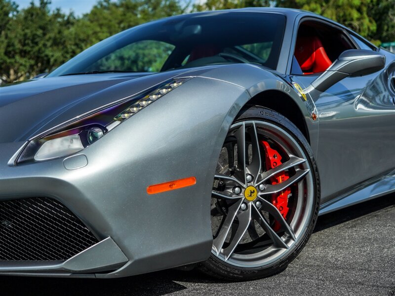 2017 Ferrari 488 GTB   - Photo 3 - Bonita Springs, FL 34134