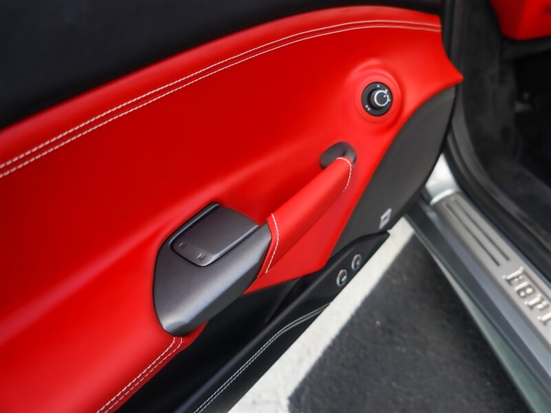 2017 Ferrari 488 GTB - Photo 18 - Bonita Springs, FL 34134