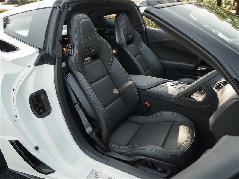 2019 Chevrolet Corvette Z06 w/Z07 - Photo 36 - Bonita Springs, FL 34134