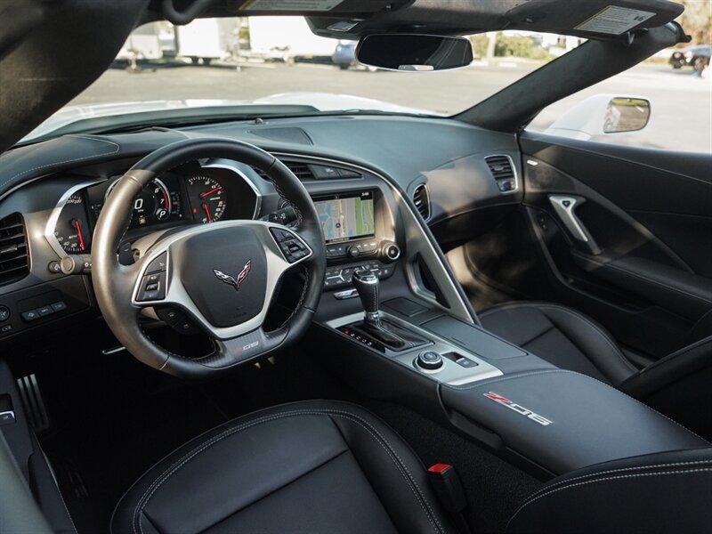 2019 Chevrolet Corvette Z06  w/Z07 - Photo 2 - Bonita Springs, FL 34134