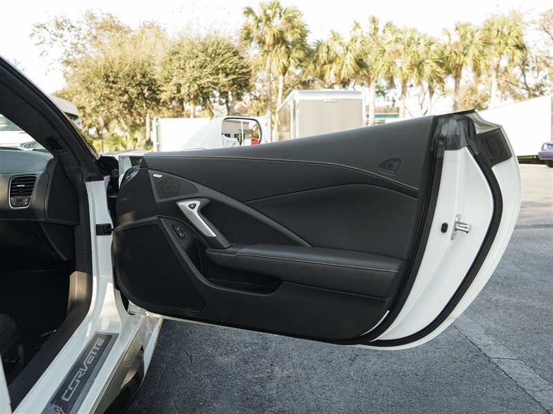 2019 Chevrolet Corvette Z06 w/Z07 - Photo 40 - Bonita Springs, FL 34134