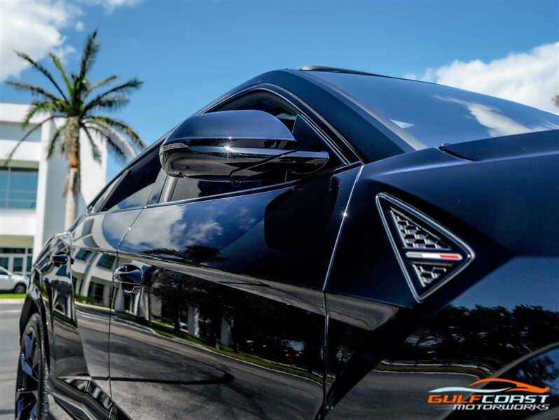 2022 Lamborghini Urus in Bonita Springs, FL