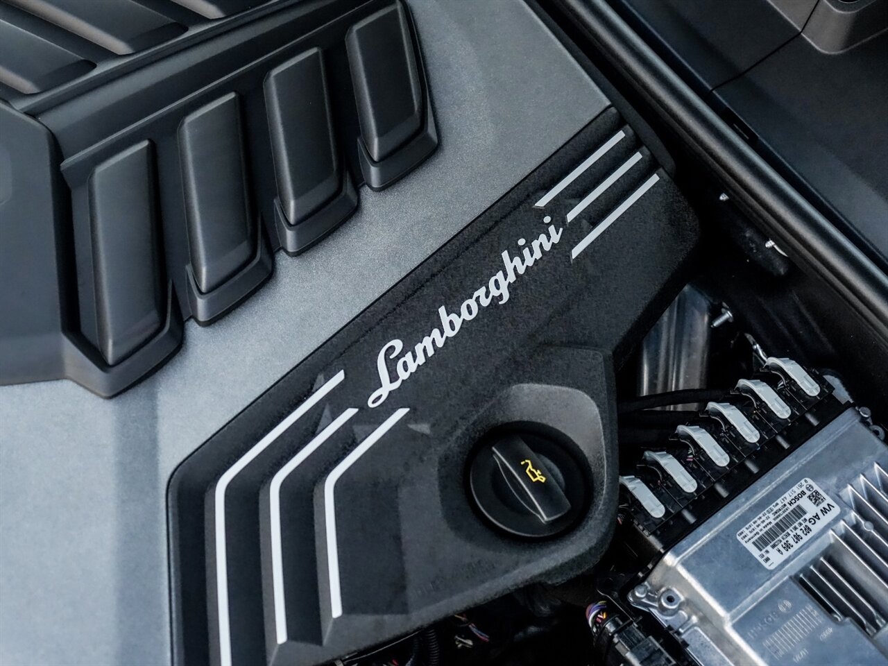 2022 Lamborghini Urus   - Photo 34 - Bonita Springs, FL 34134